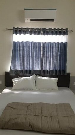 Hotel Keev - Photo4