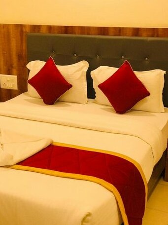 Hotel Ak International Rooms - Photo3
