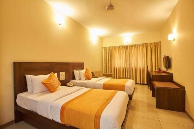 Hotel Suman Residency - Photo3