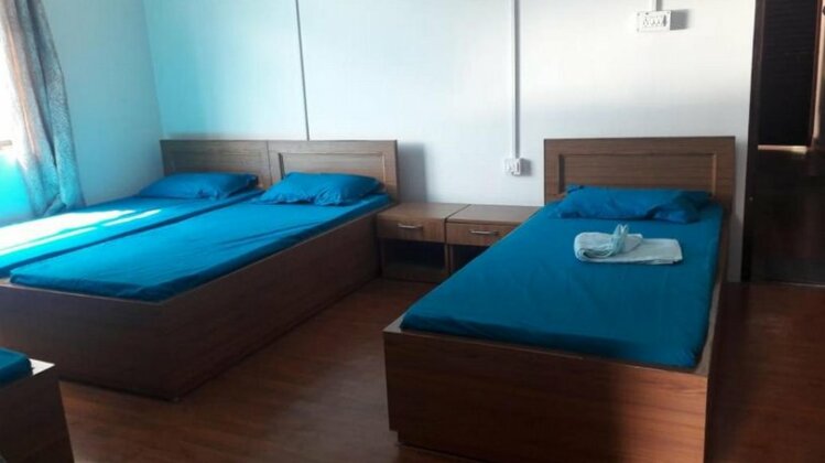 Photo 3