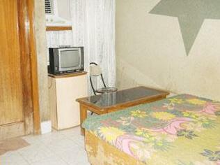 R M Hotel - Photo3