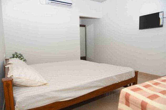 Pamba Inn - Photo4