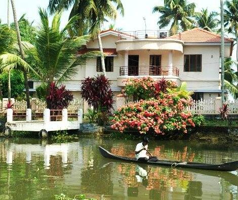 Village Paradise Backwater Homestay
