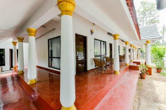 Cosy 1BR Stay Near Marari Beach Alappuzha - Photo3