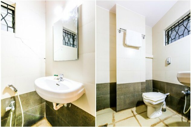 OYO 23035 Srinivas Residency - Photo5