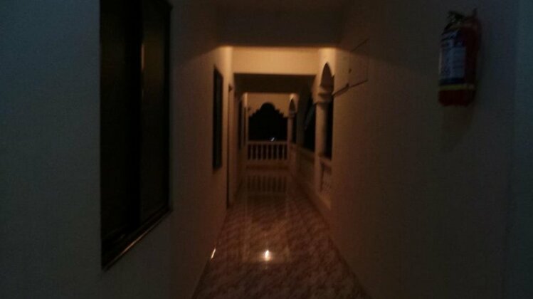 Rons Guest House - Photo3