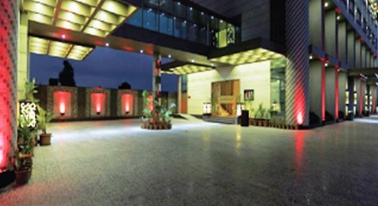 Brijwasi Lands Inn - Photo3