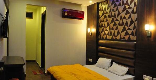 Hotel Amar Palace Mathura - Photo2