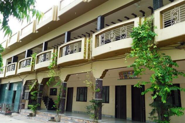 Hotel Kedar Dham