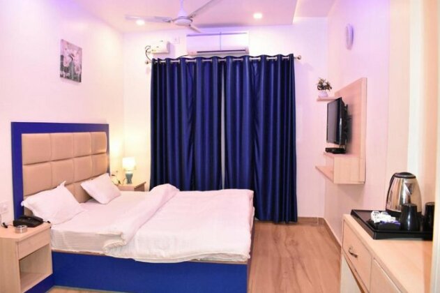 Hotel Shagun Residency Mathura - Photo2