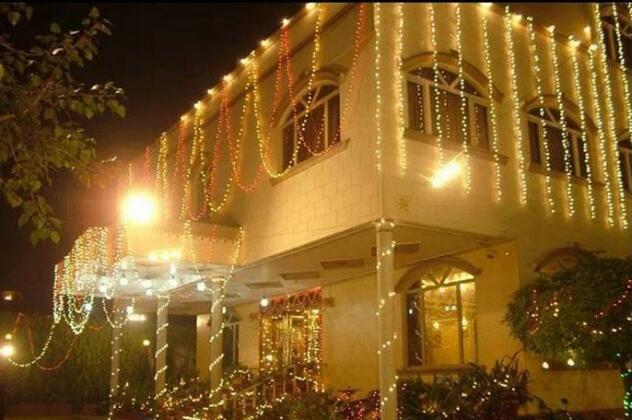 Hotel Sheetal Near Janambhumi - Photo2