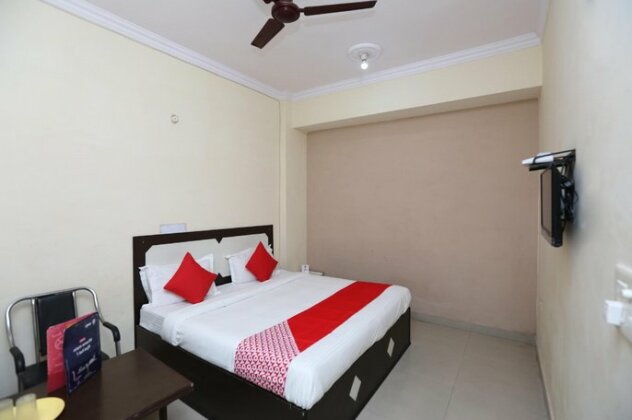 OYO 15658 Maheshwaram Guesthouse - Photo2