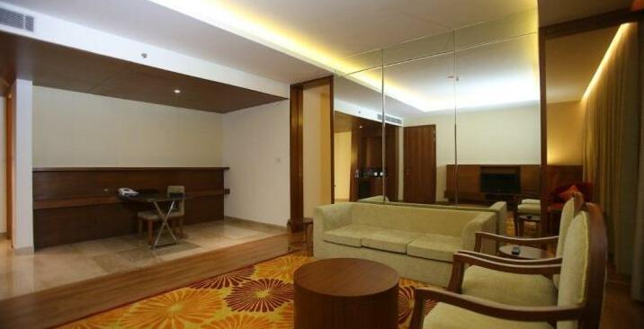 Country Inn & Suites by Radisson Meerut - Photo3