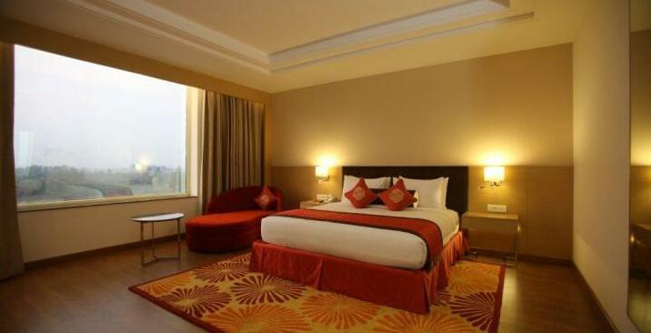 Country Inn & Suites by Radisson Meerut - Photo4