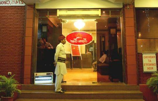 Hotel Empress Court - Photo4
