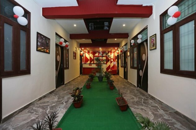 OYO 17443 Tirupati Residency - Photo4