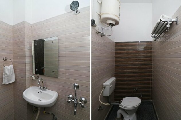 OYO 29408 Hotel Orion - Photo4