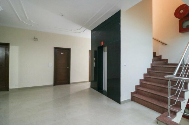 Capital O 1731 Mohali - Photo2