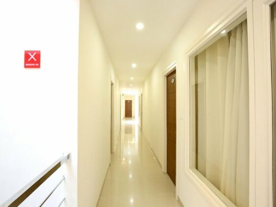 OYO 8954 Hotel Joy - Photo3