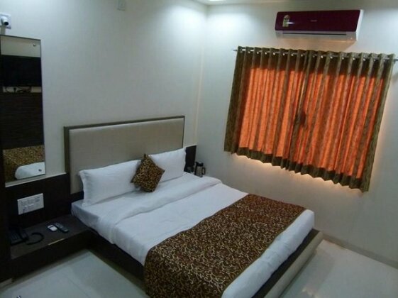 Avadh Hotel - Photo5