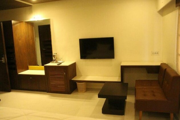 Hotel Mahesh - Photo4