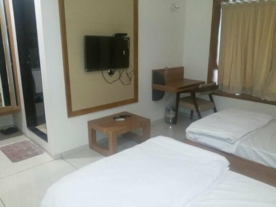 Hotel Parth Morbi - Photo2