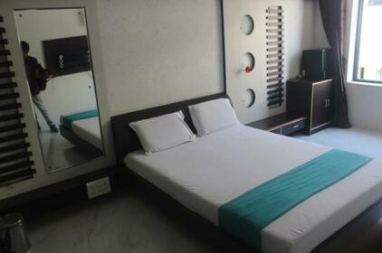 Labh Hotel