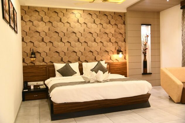 Lords Eco Inn Morbi - Photo5