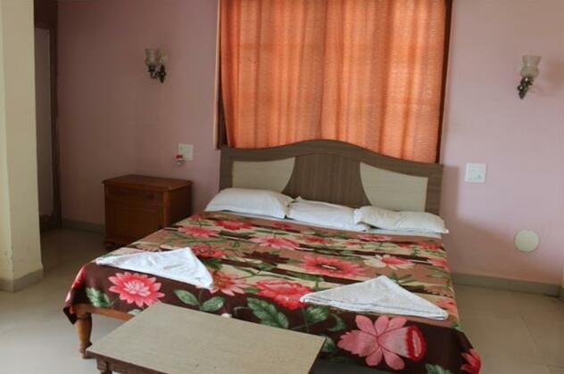 Naga's Hotel Satyavati - Photo2