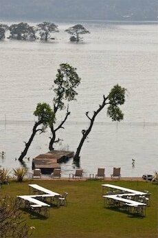 Safira River Front Resort - Photo3