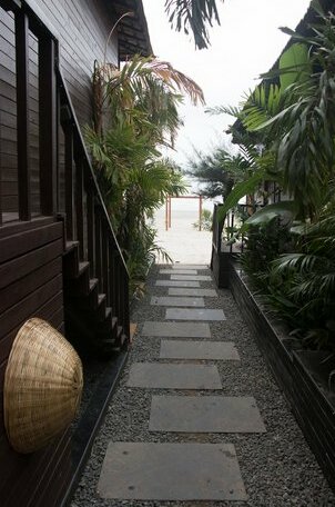 SinQ Beach Morjim - Photo3
