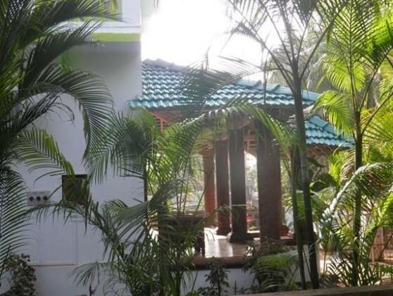 The Crib Hotel - Photo4