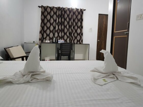 Travelholic Luxury - Photo2