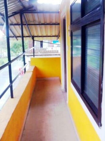 White Pearl Guest House Morjim - Photo4