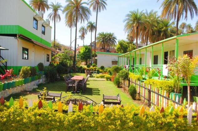 Great India Hotel - Photo2
