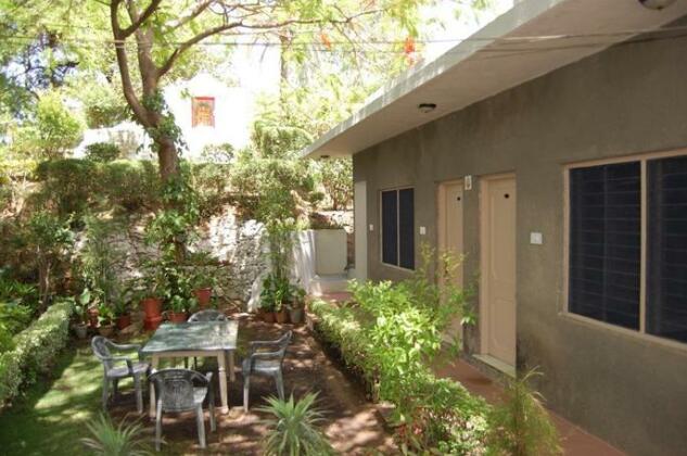 Rising Sun Retreat - Photo2