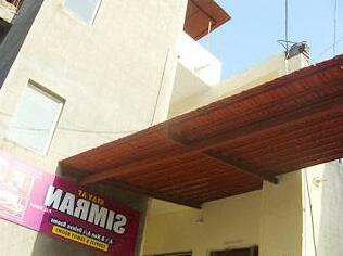 Simran PG House - Photo2