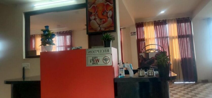 Krishna Himalayan Hotel - Photo4