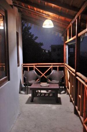 Plumrose Homestay Cottage - Photo2