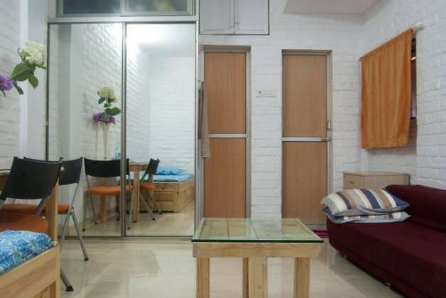 Airport StopOver Studio Apartment Mumbai - Photo2