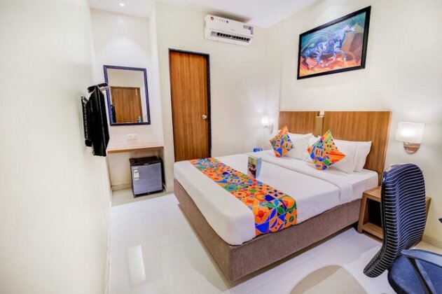 FabHotel Hyson International Midc - Photo2