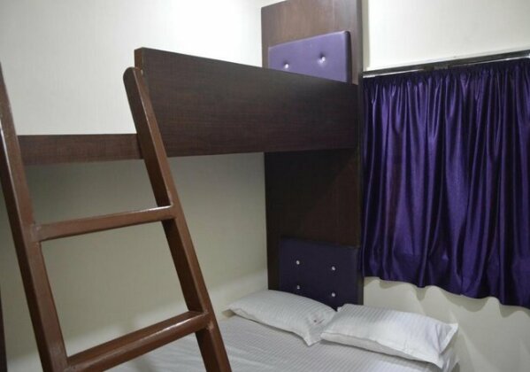 Home Stay Dormitory Male And Female - Photo4