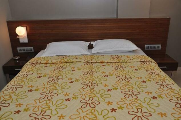 Hotel Imperial Residency Mumbai - Photo2