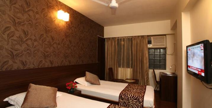 Hotel Maharana Inn Chembur - Photo3