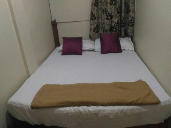 Hotel Rest Inn Mumbai - Photo2