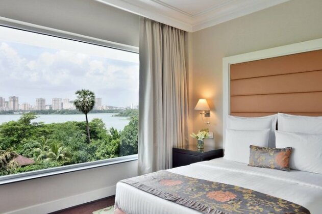 Lakeside Chalet Mumbai - Marriott Executive Apartments - Photo4