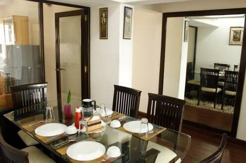 Laurent & Benon Premium Service Apartment - Bandra West Mumbai - Photo4