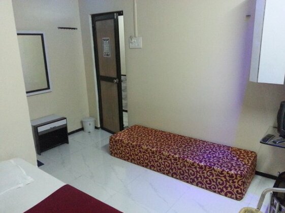 New Metro Guest House - Photo2