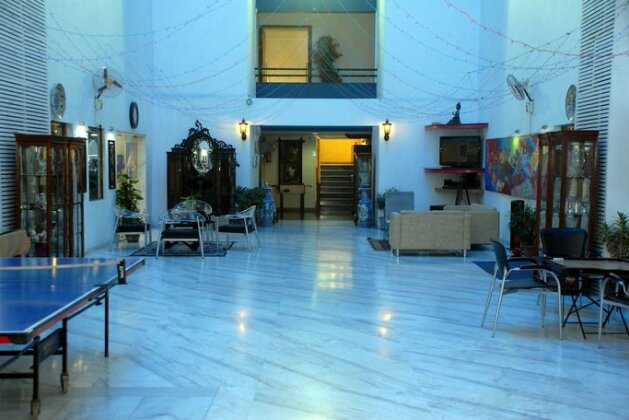 Oritel Service Apartments - Photo3