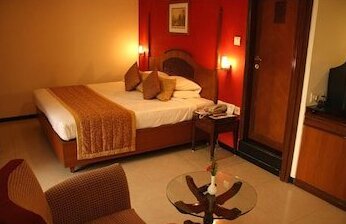 Ramee Guestline Hotel Dadar - Photo5